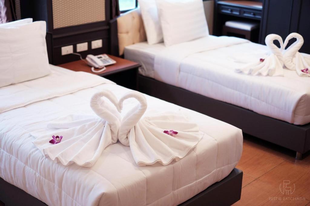 Rest@Ratchada Hotel Bangkok Exterior photo